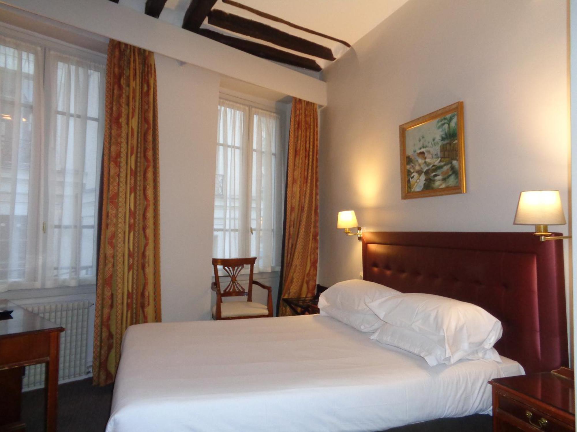 Hotel Les Degres De Notre Dame Paris Exterior photo